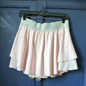 Lululemon Court Rival Skirt Size 8